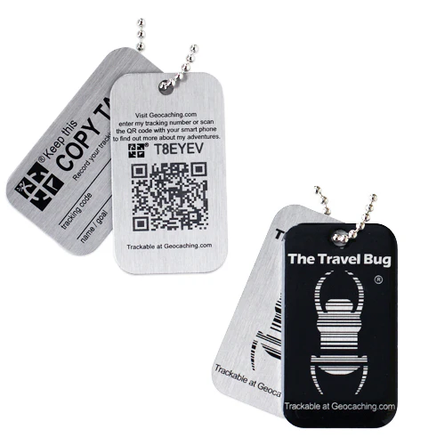 Geocaching QR Travel Bug® – Preto